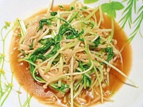 シャキ☆シャキ☆水菜とえのきの炒め物。